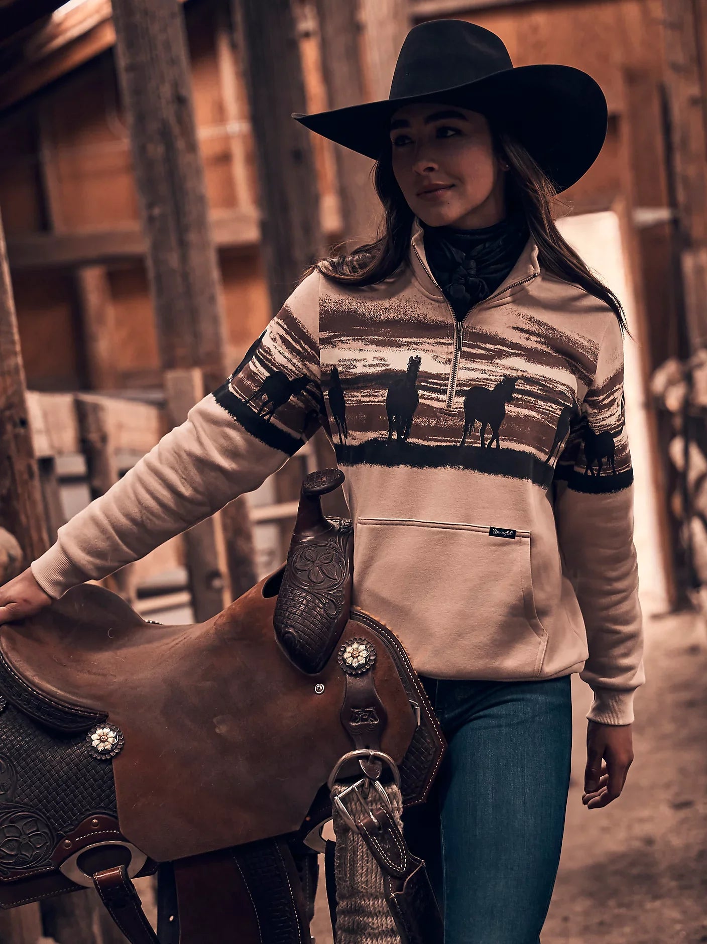 Women's Western Quarter Zip Sweatshirt