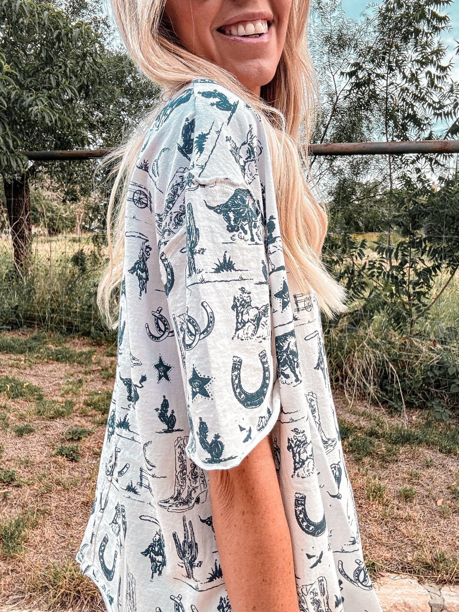 The Warrenton Western Top