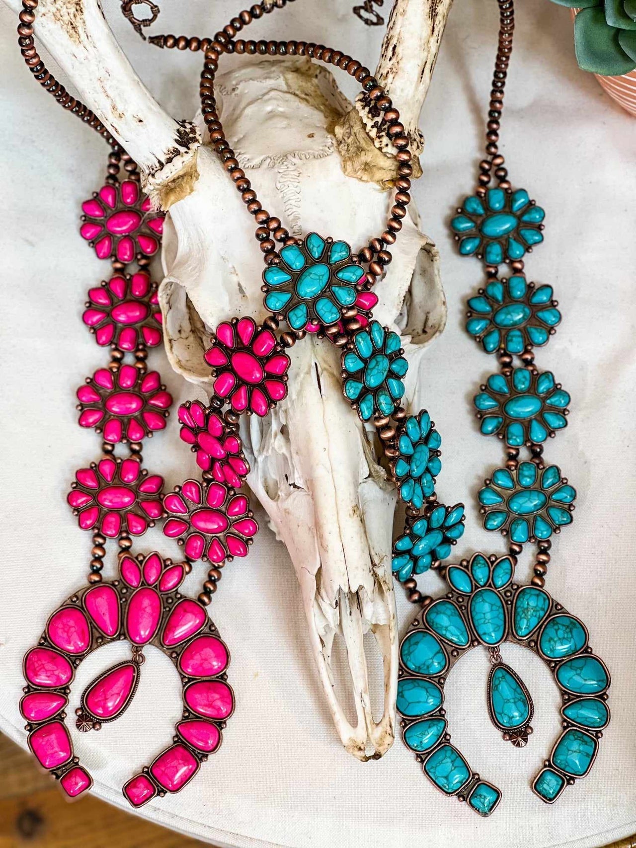 Boho Turquoise Flower Pendant Alloy Necklace