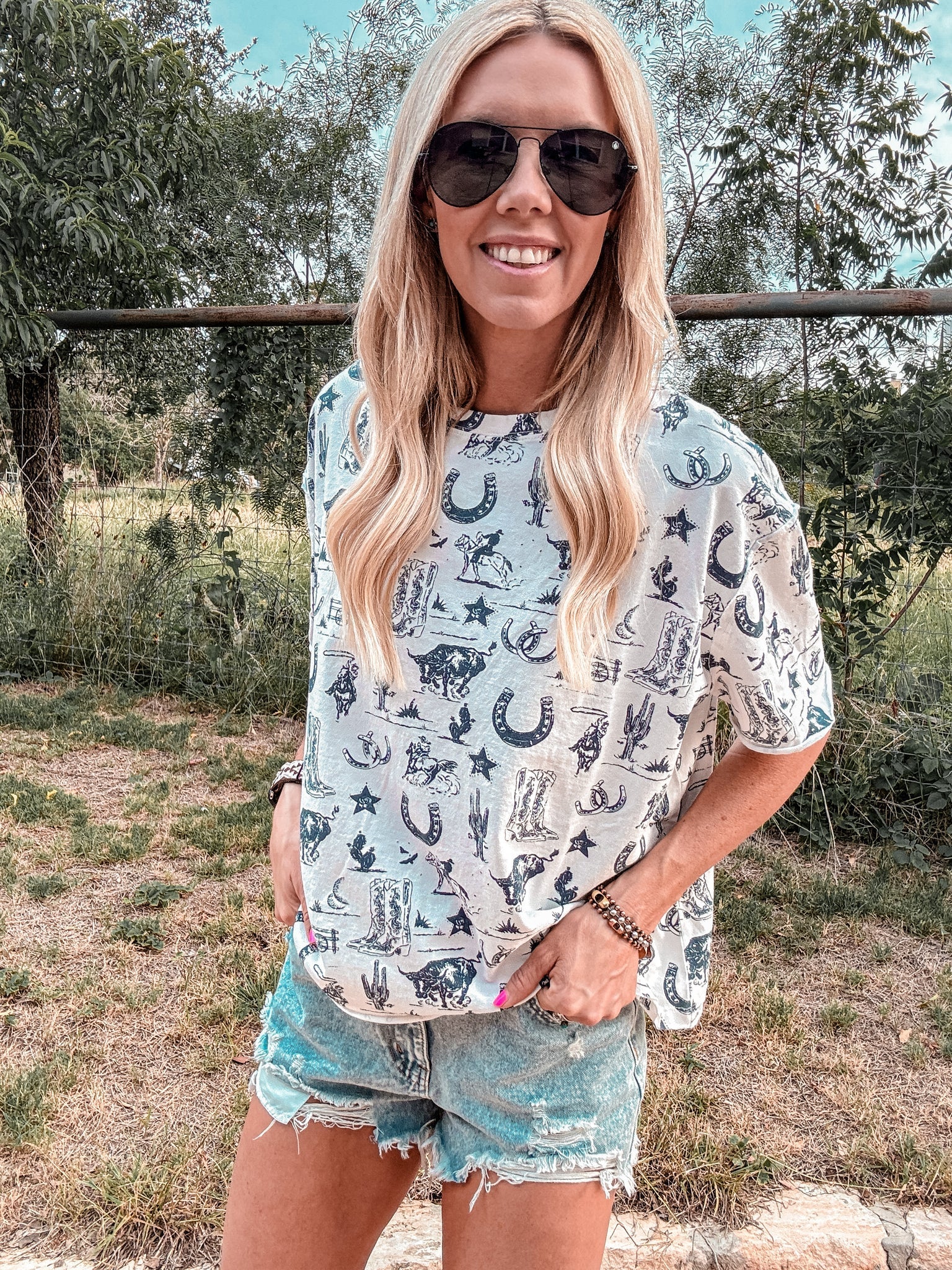 The Warrenton Western Top