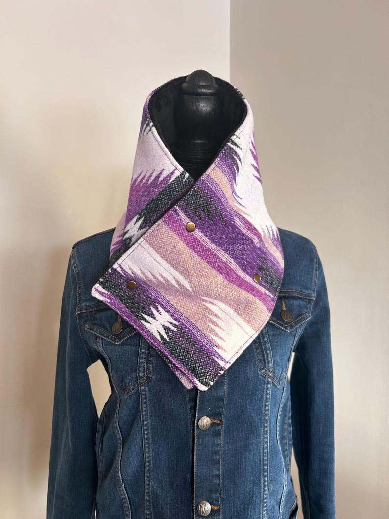 Western Aztec Warm Neck Hood - Multicolor