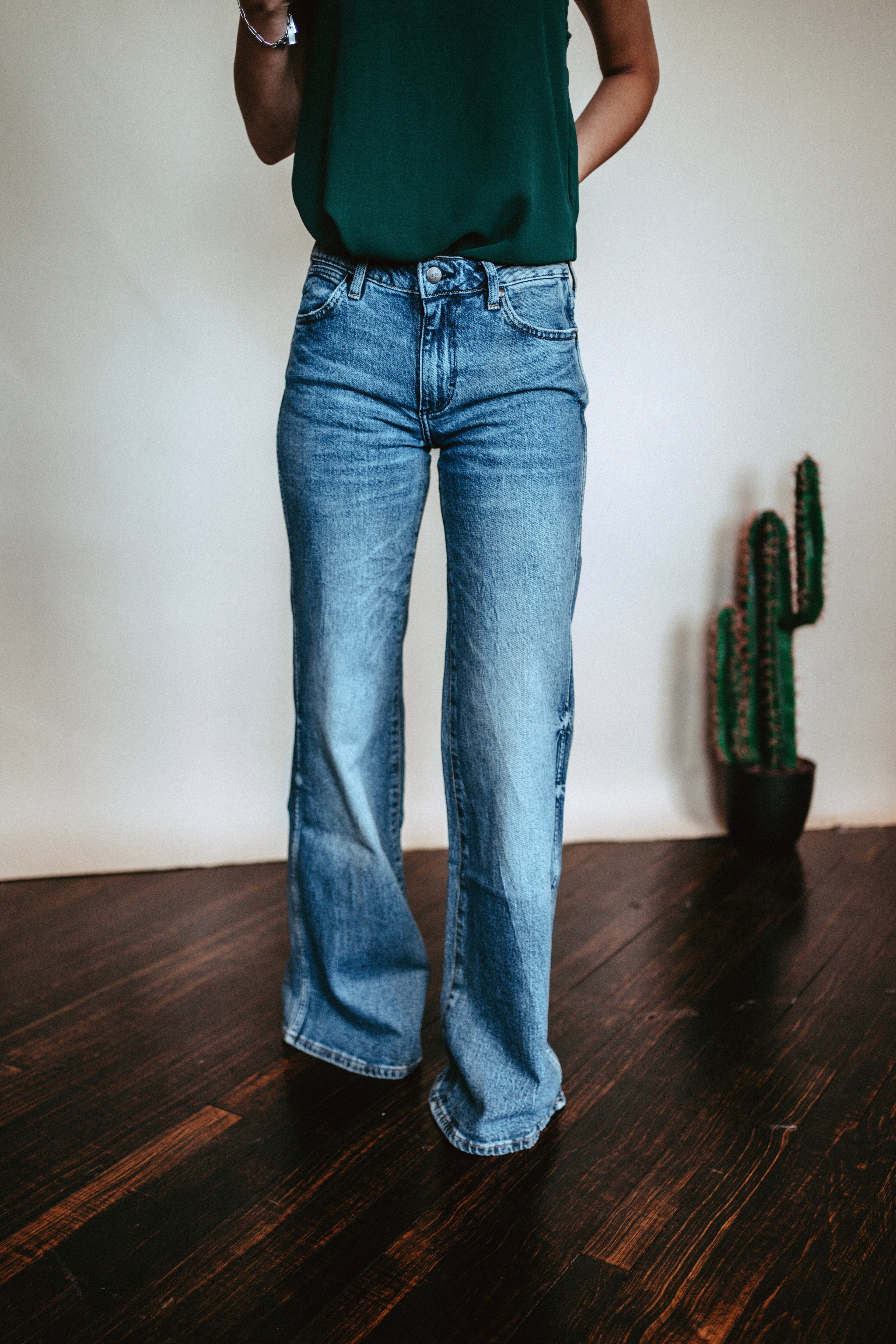 Stonewash Flare Women's Jeans