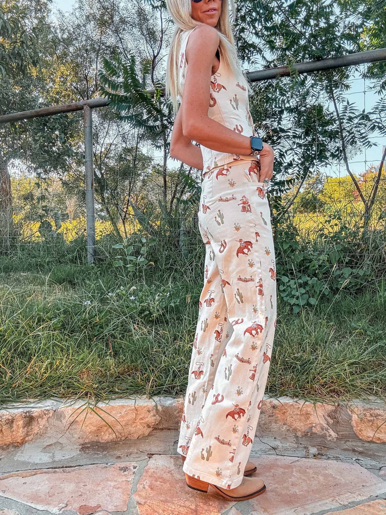 The Pipe Creek Cowgirl Pants (Cream)