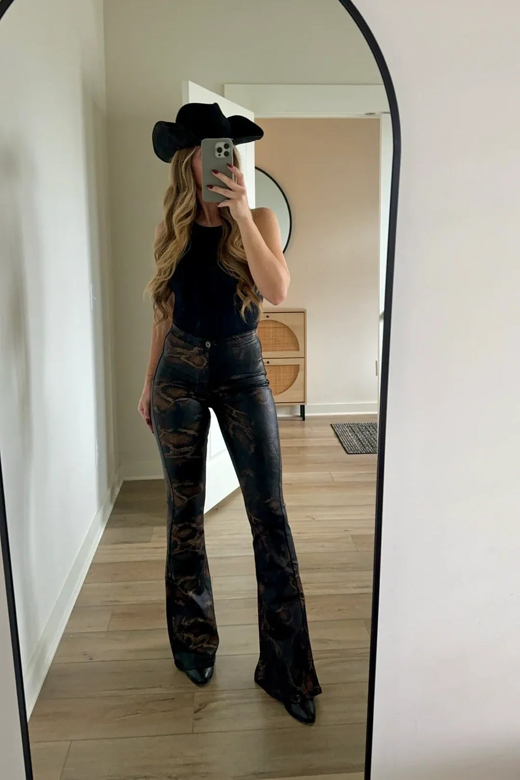 High Waisted Bell Bottom Flare Jeans - Snakeprint