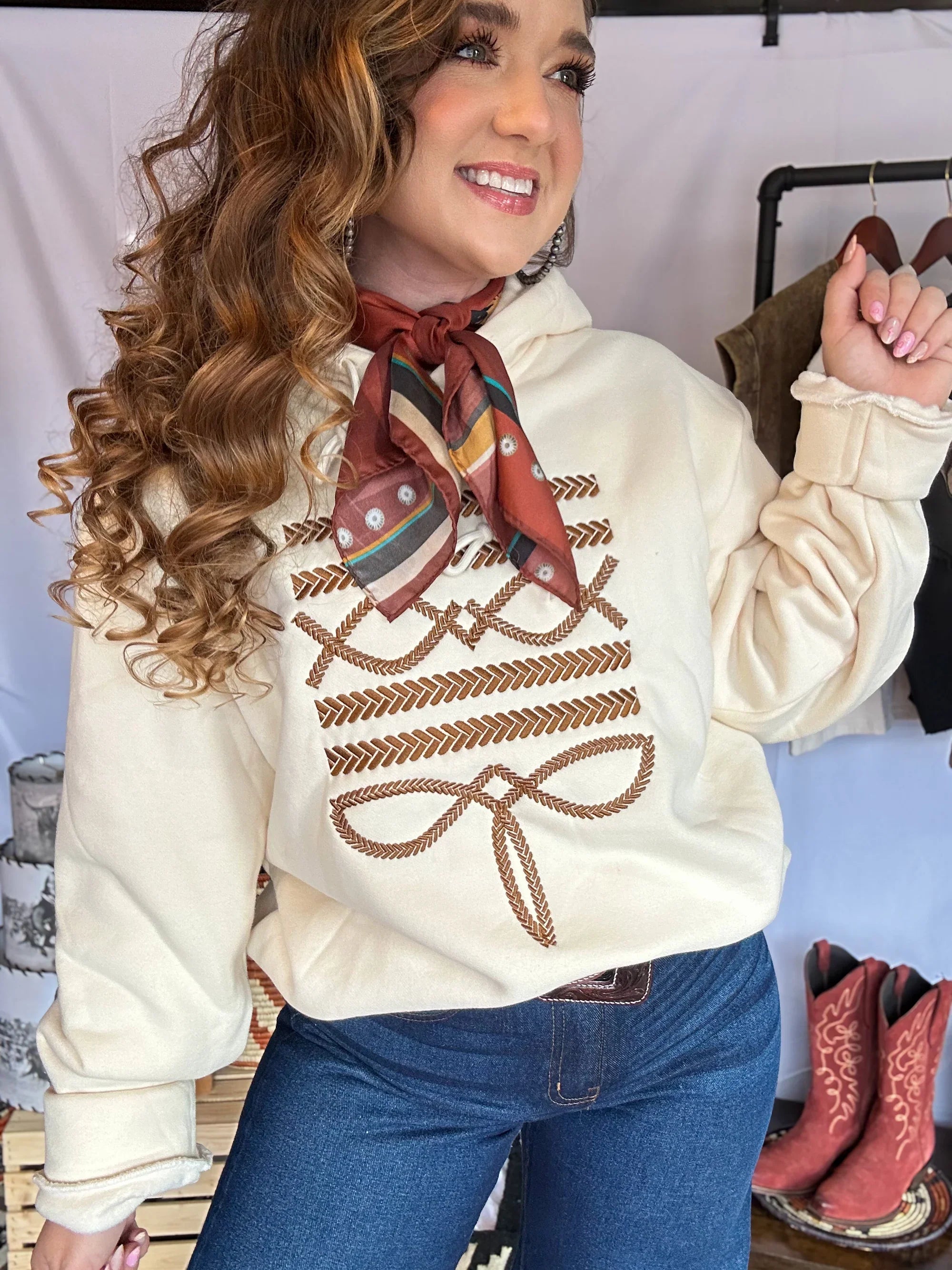 The Rope Script Pullover