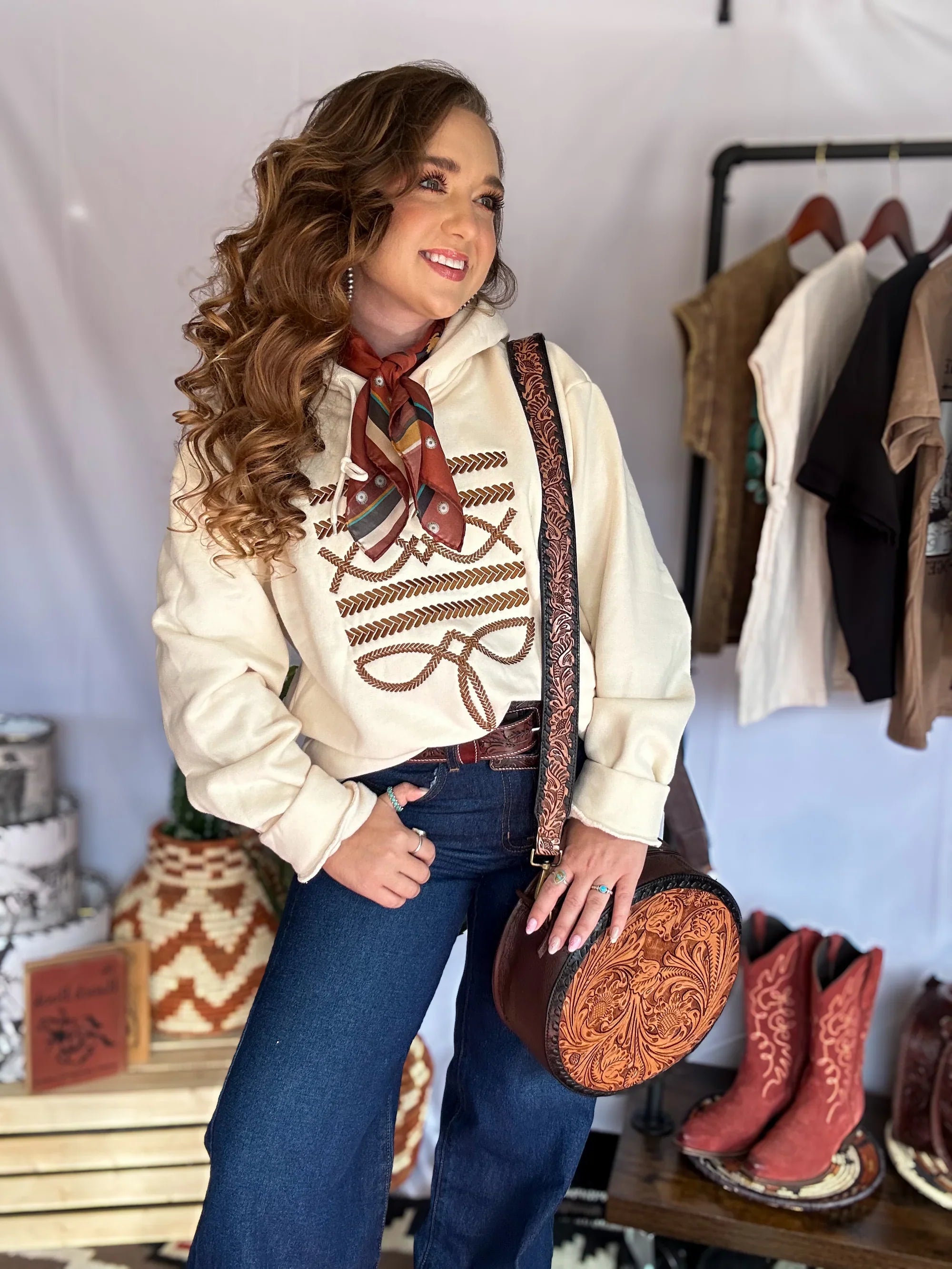 The Rope Script Pullover