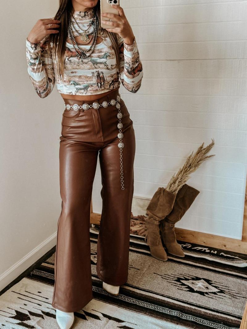 Wild Horses Cut Off Long Sleeves Top