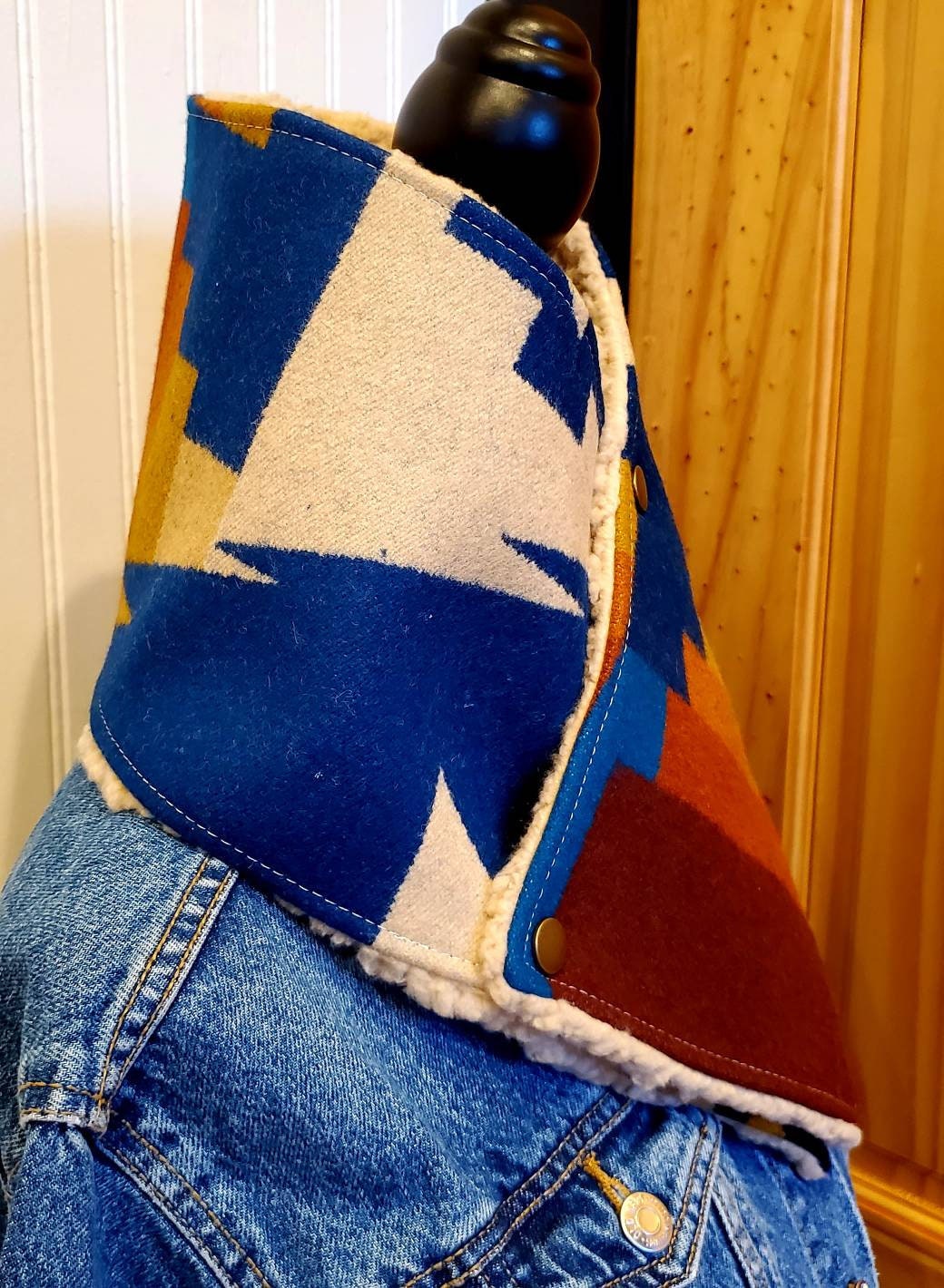 Wool/Sherpa Cowl Scarf - Siskiyou