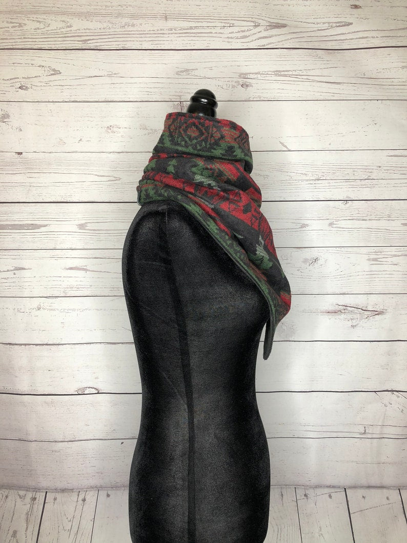 Ever Green Western Aztec Warm Neck Hood