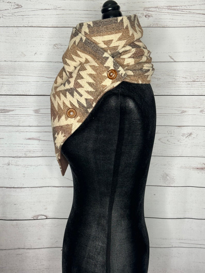 Harvest Western Aztec Warm Neck Hood