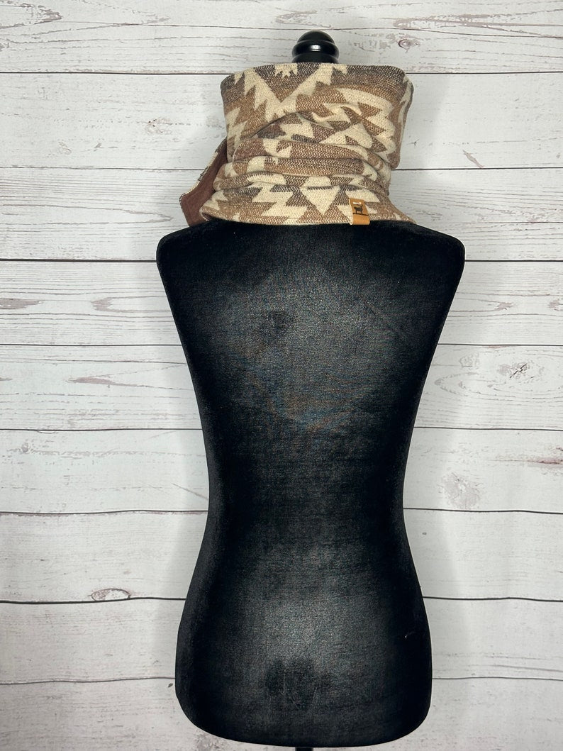 Harvest Western Aztec Warm Neck Hood