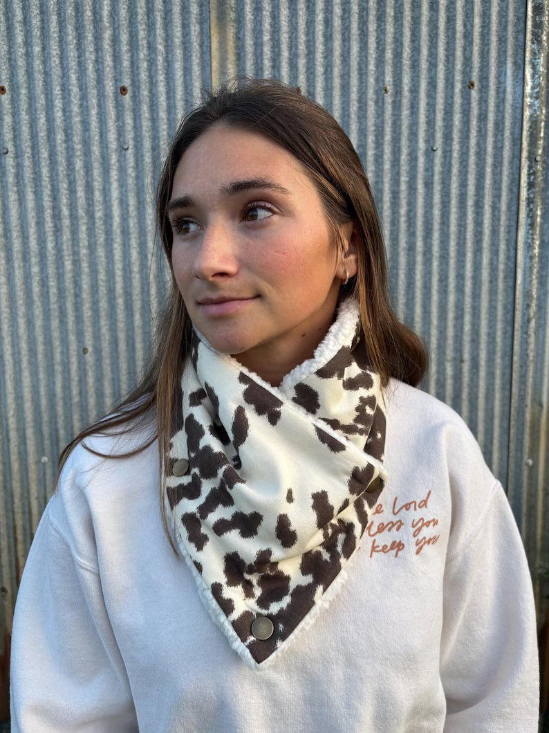 Women's Western Cow pattern Sherpa Warm Neck Hood